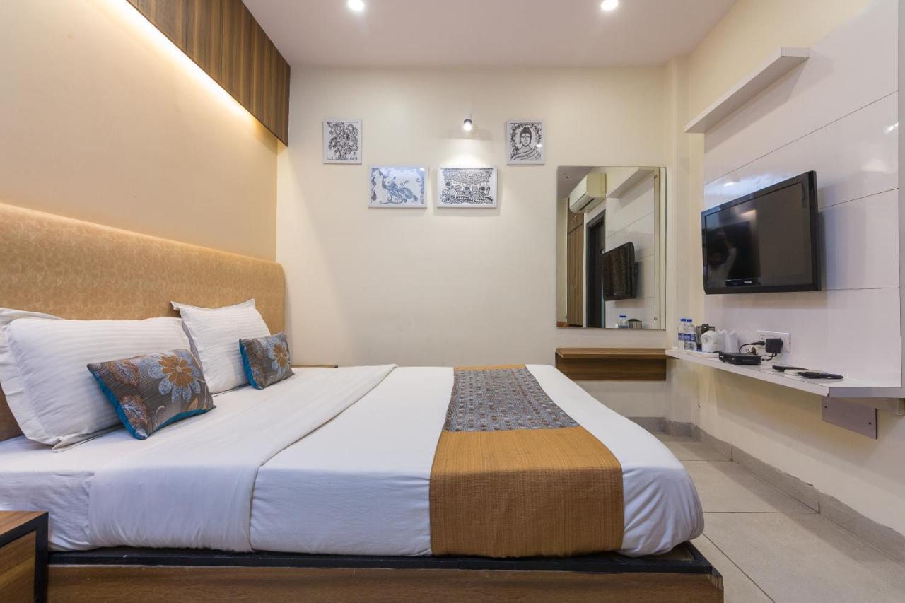 Rupam Hotel Delhi (National Capital Territory of India) Exterior foto