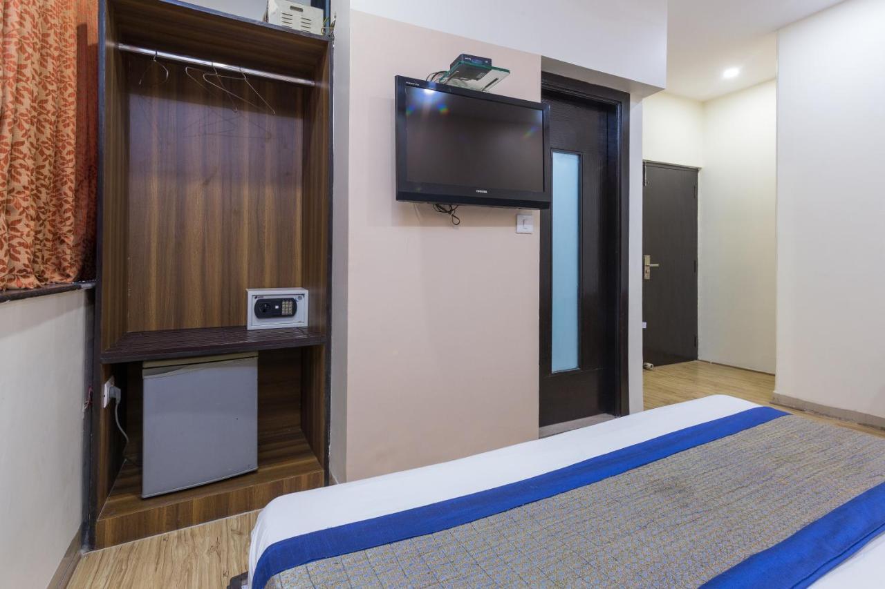 Rupam Hotel Delhi (National Capital Territory of India) Exterior foto