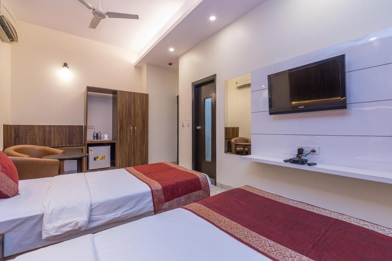 Rupam Hotel Delhi (National Capital Territory of India) Exterior foto